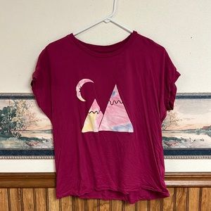 Zyia Dark Fuchsia Mountain Short Sleeve T.